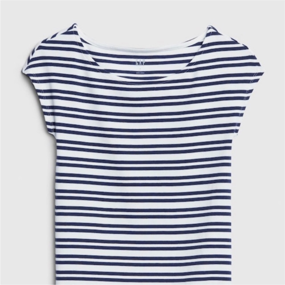 GAP‎ Fitted White and Blue Cap Sleeve Boat Neck Tee
